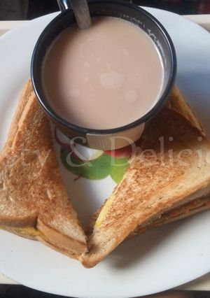 A picture of Egg in Bread Toast.