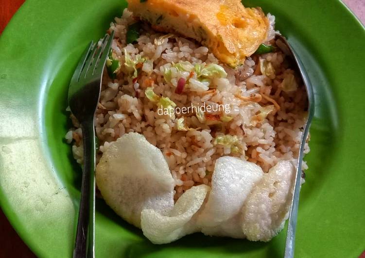 Nasi goreng cabe hijau