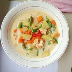 A picture of Sayur bobor labu Siam.