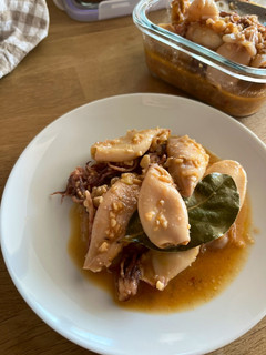 Una foto de Calamares en salsa de almendras - Receta de Batch Cooking