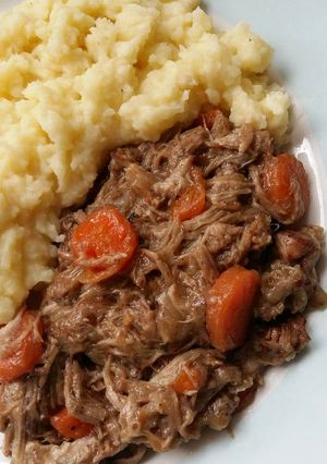 A picture of Vickys Balsamic Pulled Pork, GF DF EF SF NF.