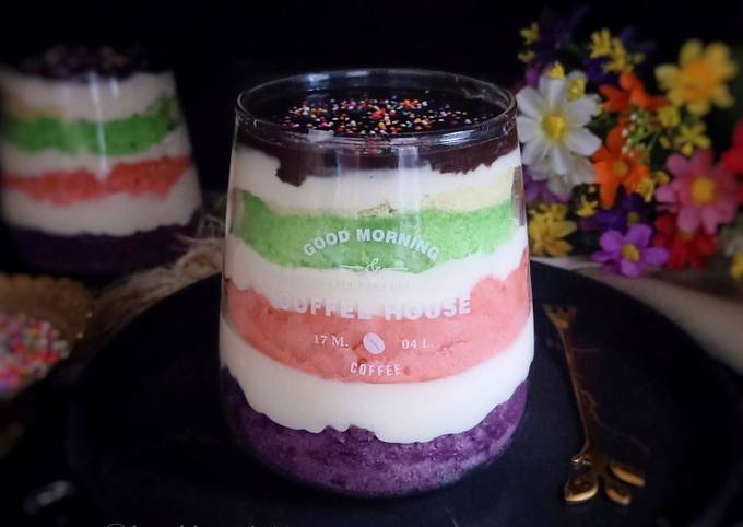 Resep Rainbow Cake In Jar Oleh Liyanify Cookpad