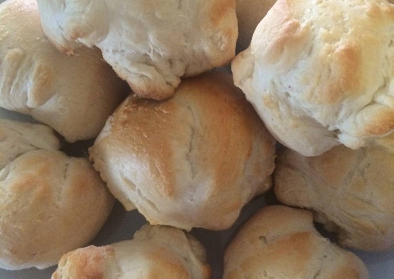 Bollos caseros en maquina de pan