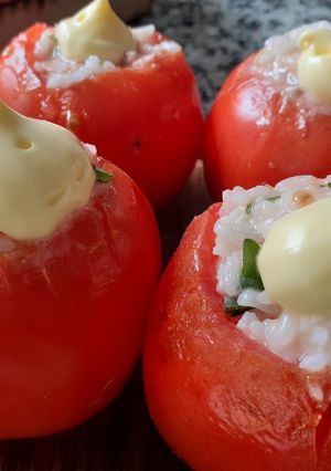 Una foto de Tomates rellenos