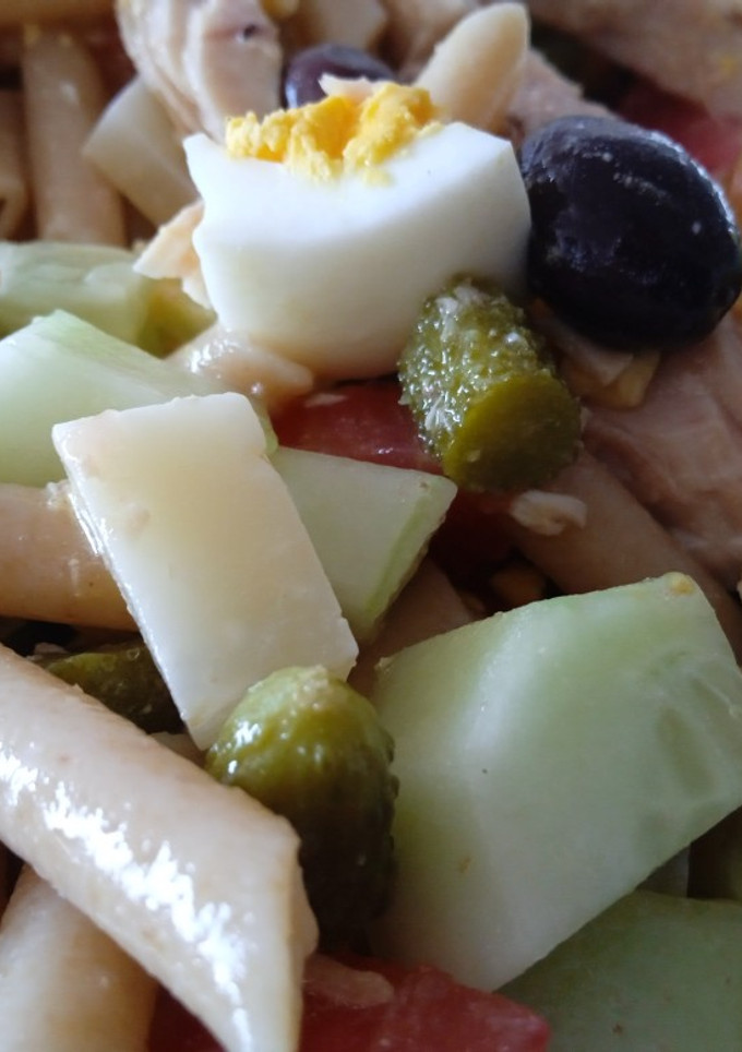 Una foto de Ensalada de pasta rápida