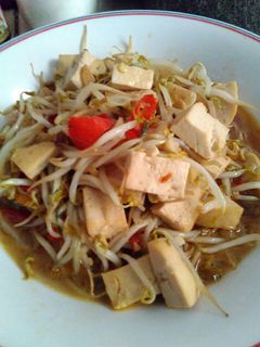 Foto resep Tumis Tahu Tauge Pedas Ala Anak Kosan