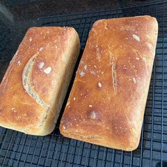 Einkorn bread A picture of Einkorn bread.