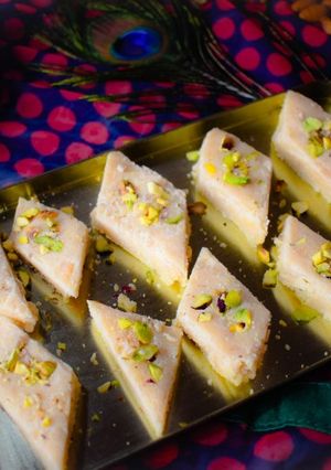 मूंगफली कतली(Moongfali katli recipe in Hindi) रेसिपी मुख्य फोटो