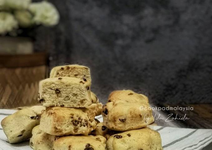 Air Fryer Mulberry Scones