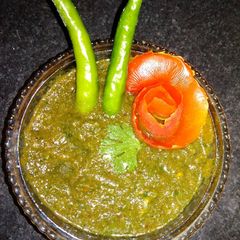 A picture of Teekhi chatpati chutney hare dhaniye ki.