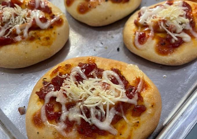 Resep Roti Pizza Mini Oleh Shy Kitchen Cookpad