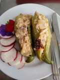 Pepinos rellenos de papa