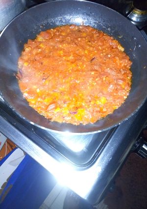 A picture of Tomato sauce.