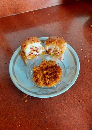 A picture of Vada pav.