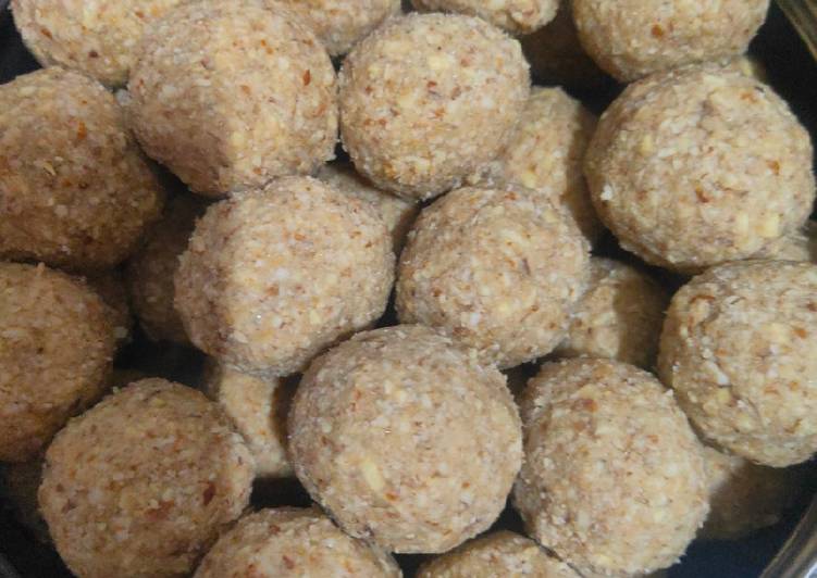 Recipe of Any-night-of-the-week Dry fruit laddu