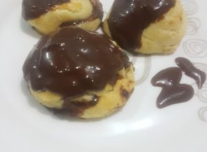Una foto de Profiteroles
