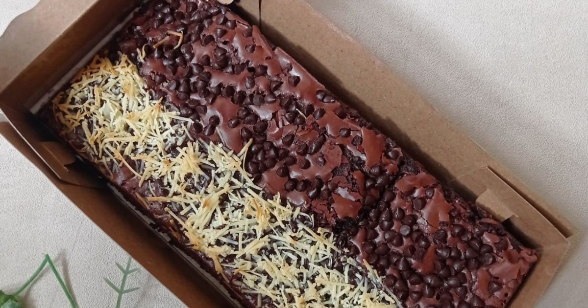 Fudgy Brownies Shiny Crust