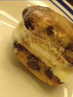 A picture of Oreo-Stuffed Ice Cream Sndwiches.