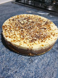 Una foto de Tarta a los tres chocolates