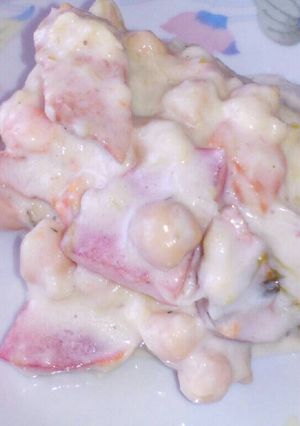 Una foto de Ensaladilla de garbanzos y repollo
