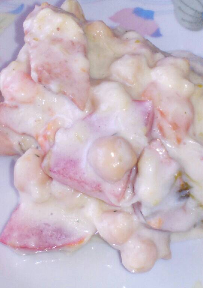 Una foto de Ensaladilla de garbanzos y repollo