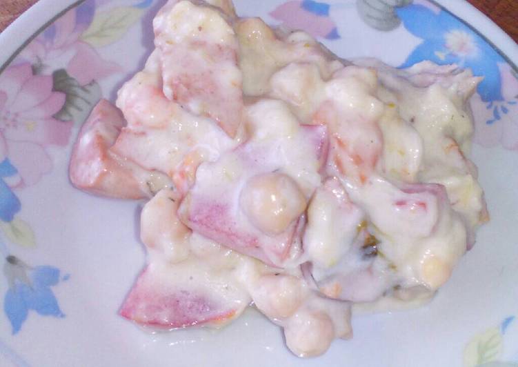 Ensaladilla de garbanzos y repollo