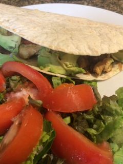 Una foto de Cocina express: Fajitas de pollo encebolladas