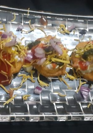 આલૂ પકોડા ચાટ રેસીપી મુખ્ય ફોટો