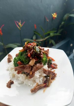 Foto resep Sapi Lada Hitam dg Brokoli