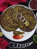 મેથી બાજરીના ઢેબરા (Fenugreek & Black Millet Flour Dhebra Recipe In Gujarati)