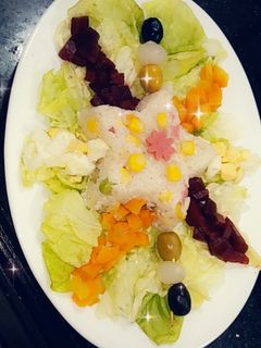 صورة لوصفة سلاطة مشكلة 🥗🥗