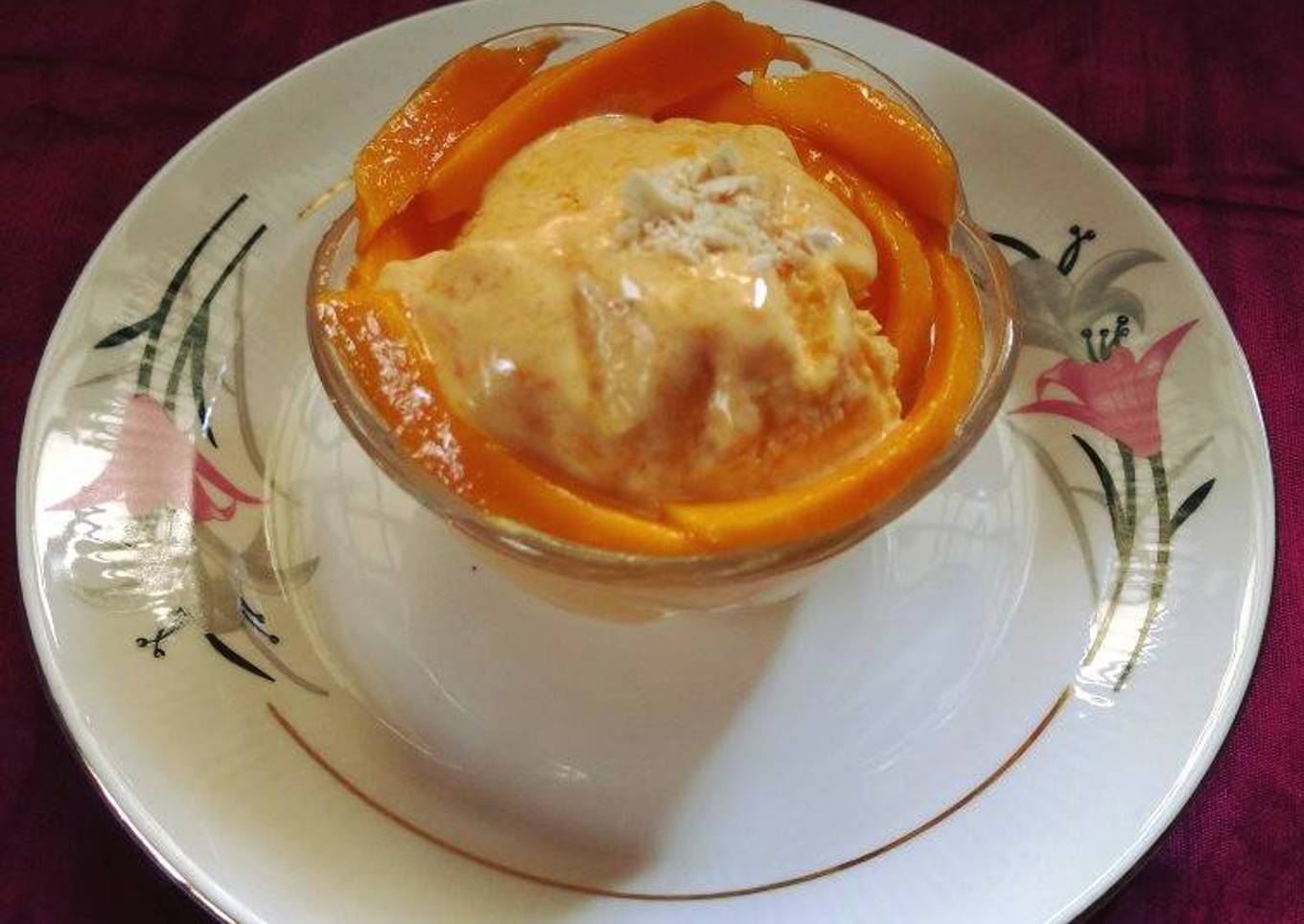 Fresh Mango icecream