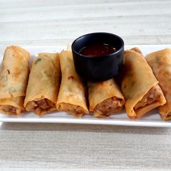 A picture of Chicken Spring Roll.