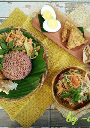 Foto resep Sego Gudangan Komplit