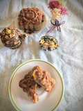 Mixed Nut Mooncakes (Bánh Trung Thu thập cẩm)