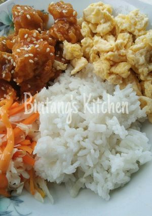 Foto resep Spicy Chicken Pop with Scramble Eggs + Salad