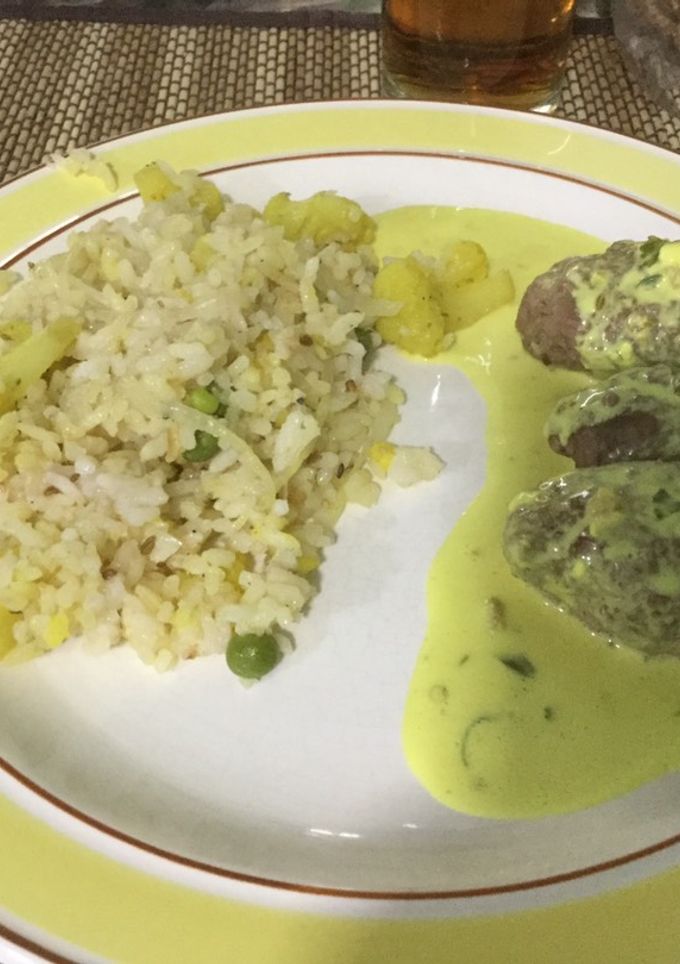 Una foto de Croquetas de res en salsa de crema