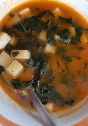 Una foto de Sopa de papa y espinaca