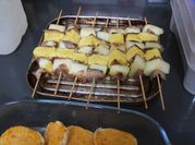 Una foto de pinchos frios