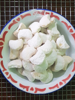 Foto resep Putri Salju Keju @tintinrayner