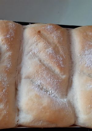 Una foto de • Pan casero 🍞🥖 •