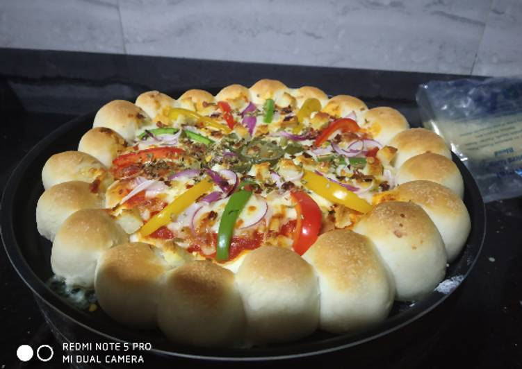 Recipe of Cheese bomb pizza