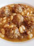 Albóndigas fricandó con fessolets