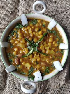 মটরের ঘুগনি (Motorer Ghugni recipe in Bengali) রেসিপির প্রধান ছবি