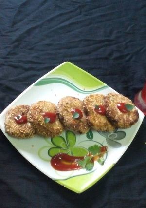दही और कच्चे केले के कबाब (Dahi or kachche kele ke kababs recipe in hindi) रेसिपी मुख्य फोटो