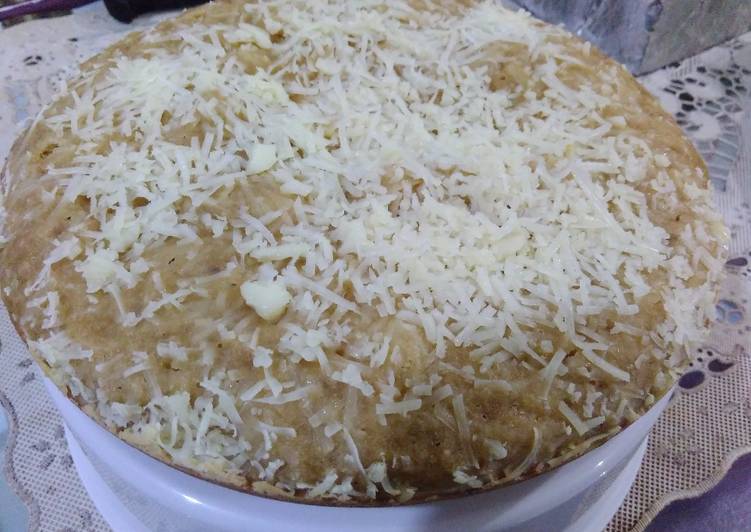Resep Bolu Pisang Keju - Rice Cooker (No Mixer, No Oven) oleh Kura Kura - Cookpad