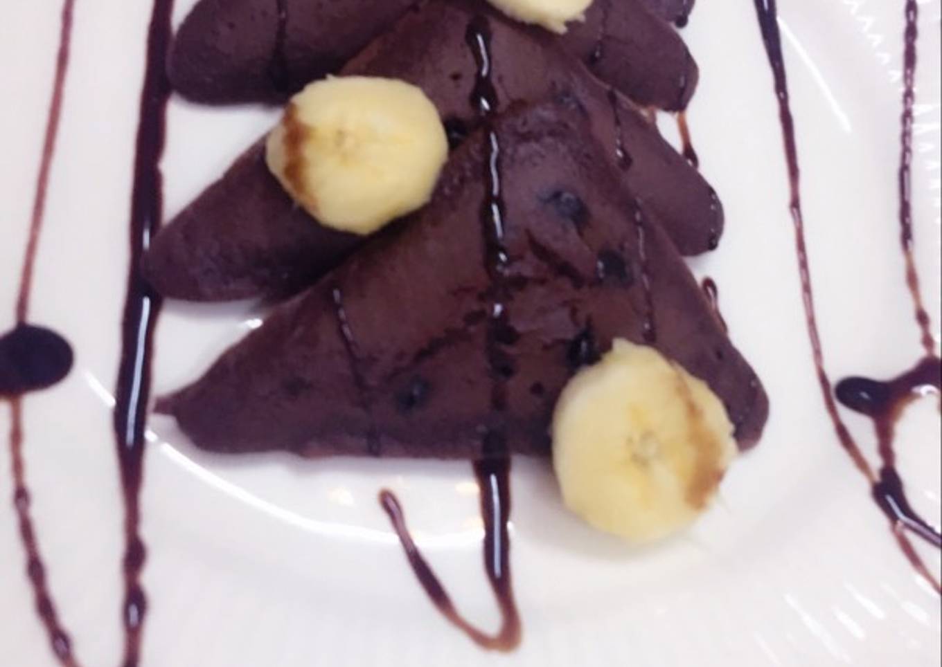 Chocolate cake in sandwicher