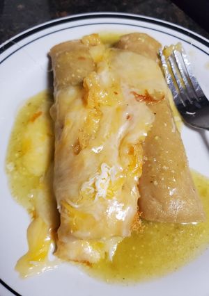 Una foto de Enchiladas suizas