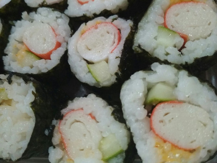 Resep Sushi Roll sederhana Anti Gagal