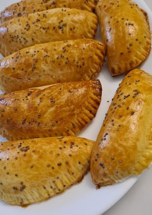 Une photo de Chaussons au fromage et béchamel